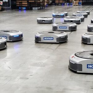 Практические примеры автоматизации складов с использованием нескольких типов автономных мобильных роботов