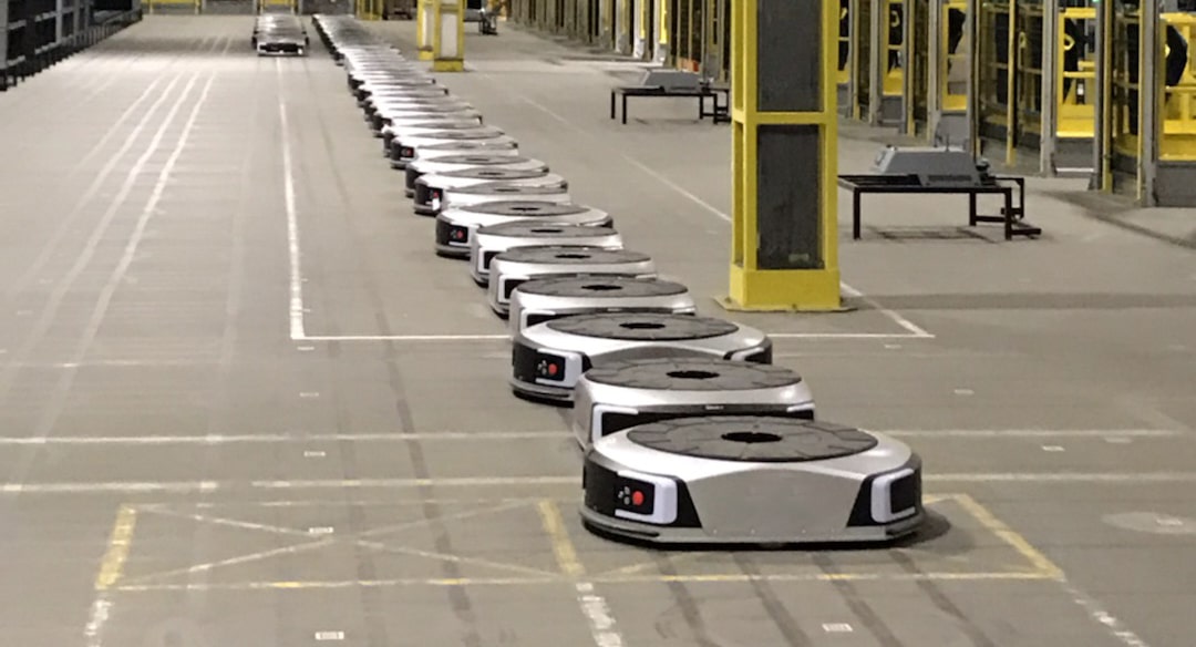 кросс-докинг с использованием автономных мобильных роботов 1-min
