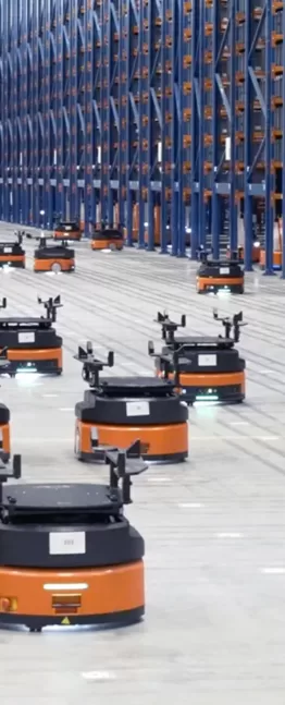 Quicktron внедрил роботов на одном из крупнейших в мире автоматизированных складов Winit